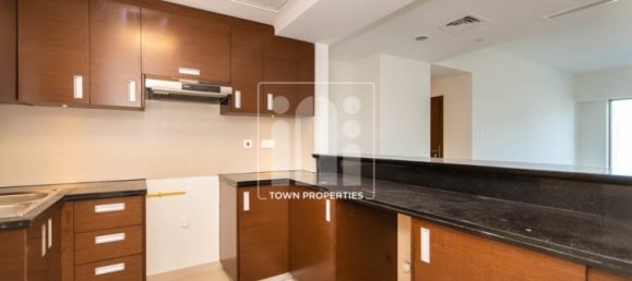 2 bedrooms Apartment in Al Reem Island, UAE No. 2473 4