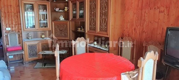 3 bedrooms House in Montecalvo Versiggia, Italy No. 109575 4