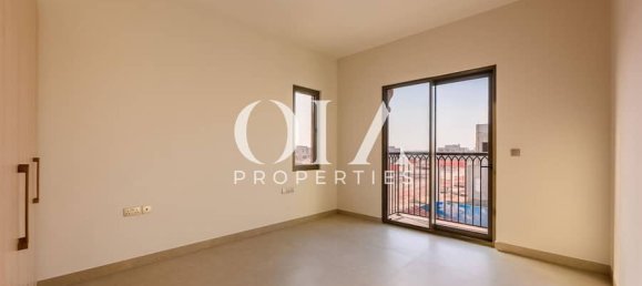 3 bedrooms Townhouse in Abu Dhabi, UAE No. 19212 8