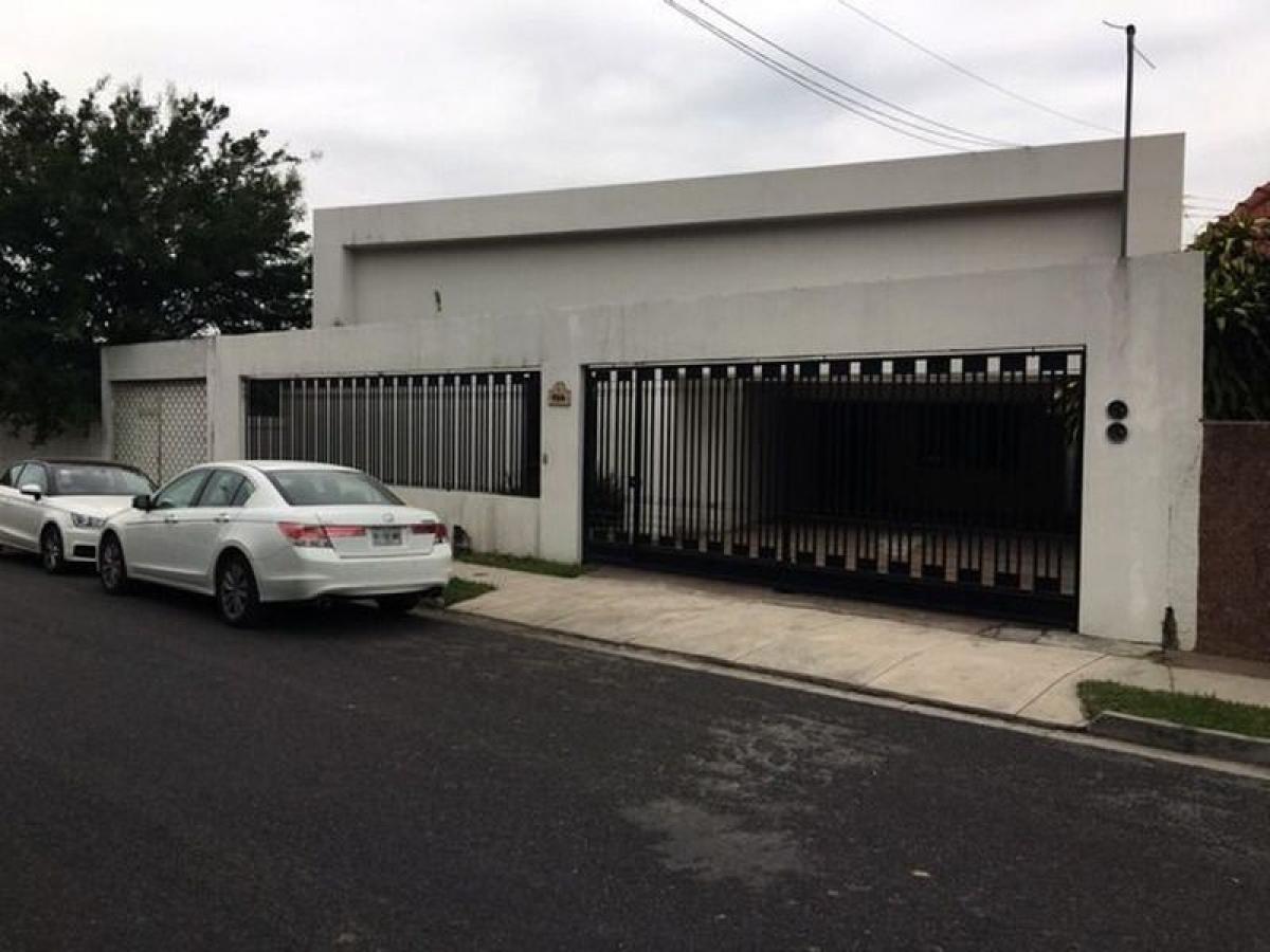 Casa T4 em Nuevo Leon, Mexico N.º 189591