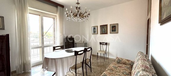 3 rooms Apartment in Cinisello Balsamo, Italy No. 379123 2