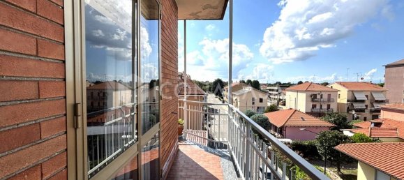 3 rooms Apartment in Cinisello Balsamo, Italy No. 379123 15