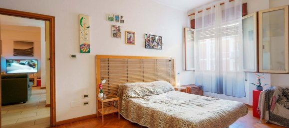 3 rooms Apartment in Bologna, Italy No. 15587 28