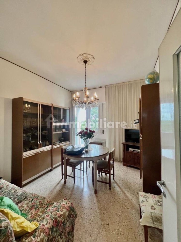 Apartamento de 1 dormitorio en Bologna, Italy No. 71344