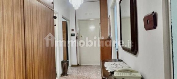 Apartamento de 1 dormitorio en Bologna, Italy No. 71344 2