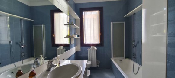 Duplex de 5 divisões em Busto Arsizio, Italy N.º 263494 31