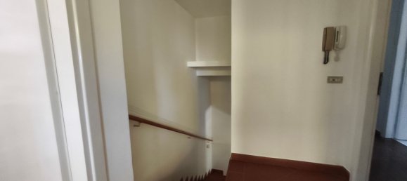 Duplex de 5 divisões em Busto Arsizio, Italy N.º 263494 26