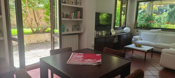 Duplex de 5 divisões em Busto Arsizio, Italy N.º 263494 8