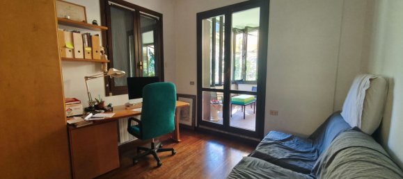 Duplex de 5 divisões em Busto Arsizio, Italy N.º 263494 27