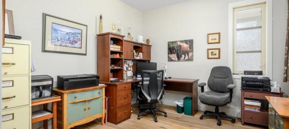 3 bedrooms House in British Columbia, Canada No. 1126 8