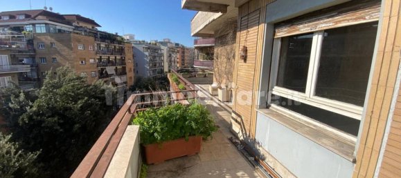 4 chambres Penthouse à Rome, Italy No. 146059 21