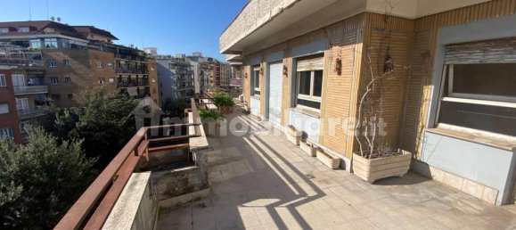 4 chambres Penthouse à Rome, Italy No. 146059 35