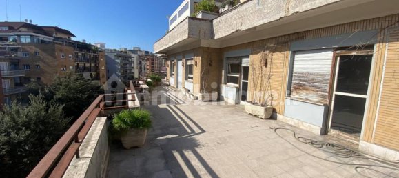 4 chambres Penthouse à Rome, Italy No. 146059 48