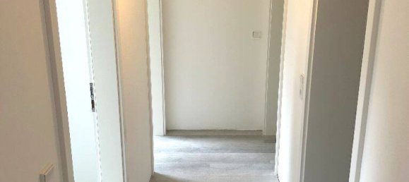 Бунгало с 4 спальнями в Леверкузен, Германия № 337189 11