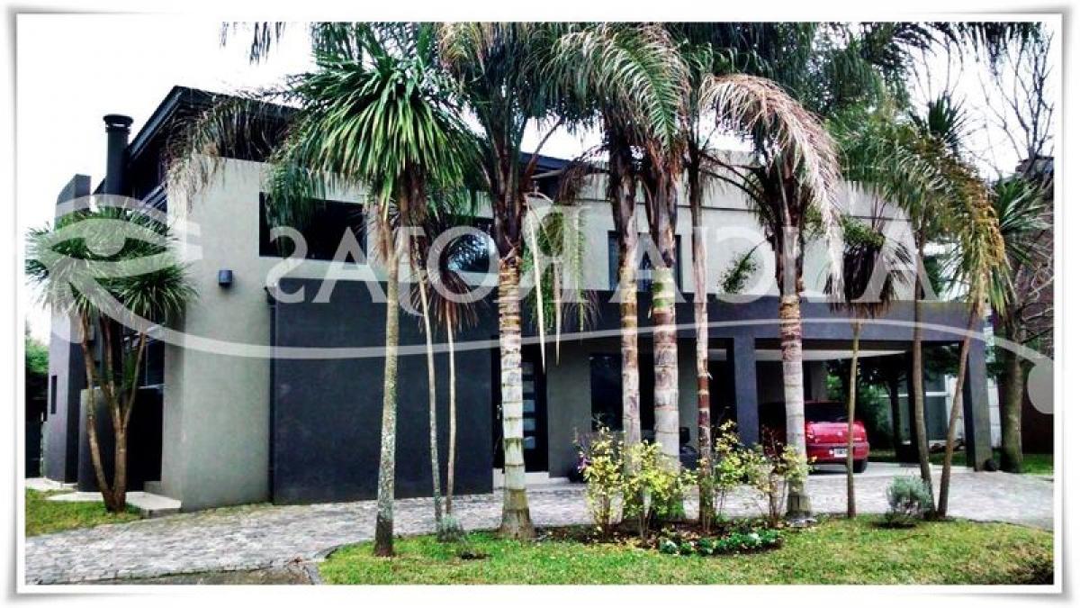 5 bedrooms House in Buenos Aires, Argentina No. 101867