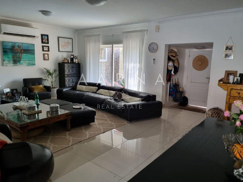 3 bedrooms Villa in Jumeirah, UAE No. 64961