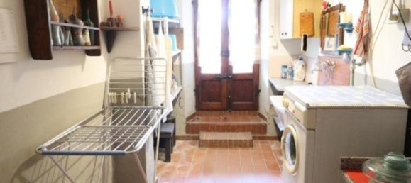 Квартира с 11 комнатами в Бучине, Италия № 238275 33