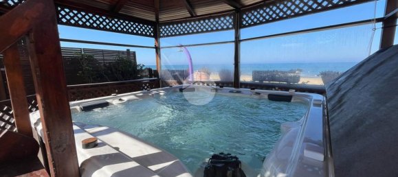 6 rooms Villa in Anzio, Italy No. 118107 9