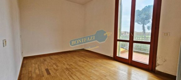 3 bedrooms House in Viareggio, Italy No. 107425 13