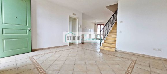 3 bedrooms House in Viareggio, Italy No. 107425 2