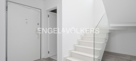 4 bedrooms House in Corroios, Portugal No. 14224 12