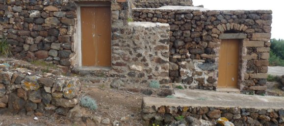 3-salle Maison à Pantelleria, Italy No. 251746 3