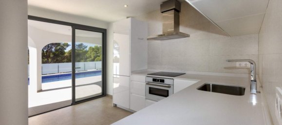 3 Schlafzimmer Villa in Benissa, Spain, Nr. 284969 8