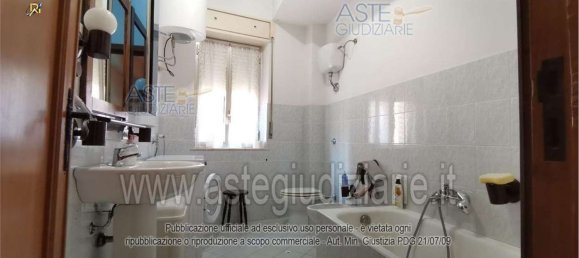4 rooms Apartment in Corigliano Rossano, Italy No. 185396 34