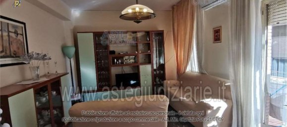 4 rooms Apartment in Corigliano Rossano, Italy No. 185396 7