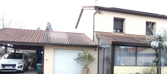 4 bedrooms Villa in Rhone, France No. 207861 9