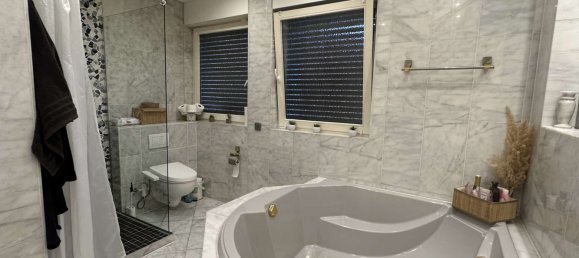 5 chambres Propriété commerciale à Recklinghausen, Germany No. 128402 4