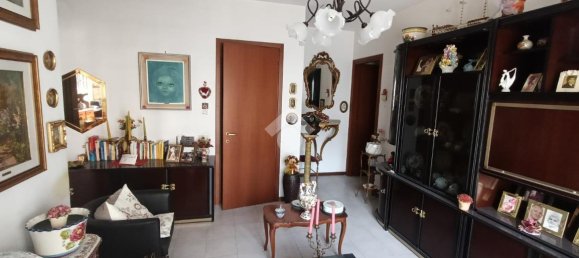 Apartamento de 2 divisões em Bellinzago Lombardo, Italy N.º 230298 9