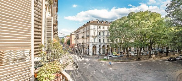 7 chambres Appartement à Turin, Italy No. 326861 16