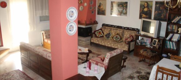 5 bedrooms Property in Panorama, Greece No. 5593 7