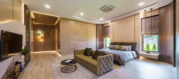 6 bedrooms Cafe / restaurant in Pattaya, Thailand No. 10607 2