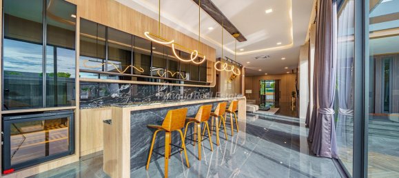 6 bedrooms Cafe / restaurant in Pattaya, Thailand No. 10607 5