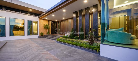 6 bedrooms Cafe / restaurant in Pattaya, Thailand No. 10607 14