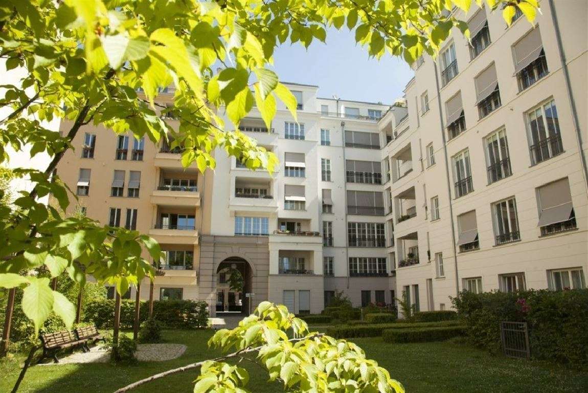 3 chambres Appartement à Prenzlauer Berg, Germany No. 45915