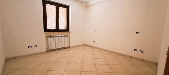 3 rooms Apartment in Passignano sul Trasimeno, Italy No. 113467 7
