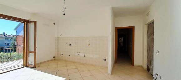 3 rooms Apartment in Passignano sul Trasimeno, Italy No. 113467 3