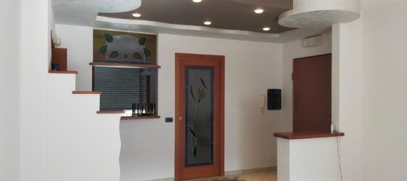 4غرفة شقة في Mango, Italy رقم 149669 2