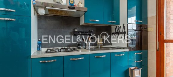 4 rooms Apartment in Rome, Italy No. 129192 13