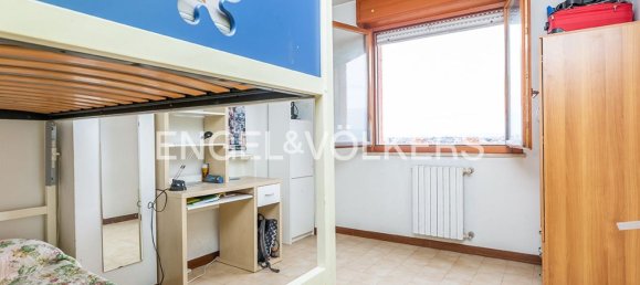 4 rooms Apartment in Rome, Italy No. 129192 18