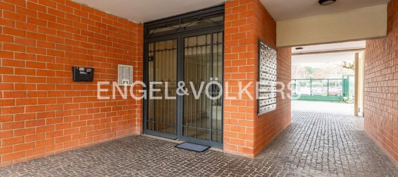 4 rooms Apartment in Rome, Italy No. 129192 29