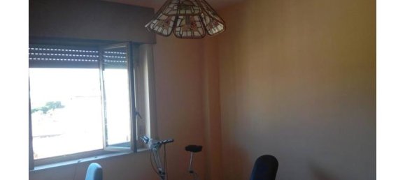 2 Schlafzimmer Wohnung in Naples, Italy, Nr. 254937 5