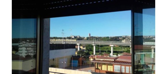 2 Schlafzimmer Wohnung in Naples, Italy, Nr. 254937 3