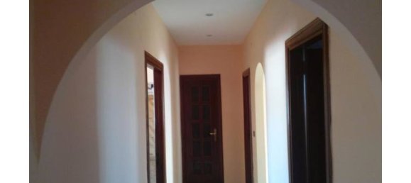 2 Schlafzimmer Wohnung in Naples, Italy, Nr. 254937 4