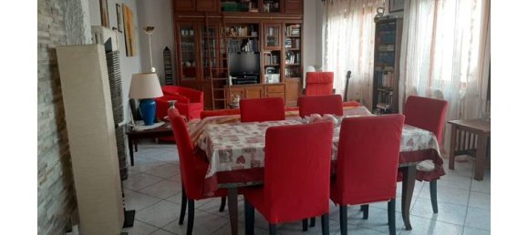 5 rooms House in Ivrea, Italy No. 253152 6