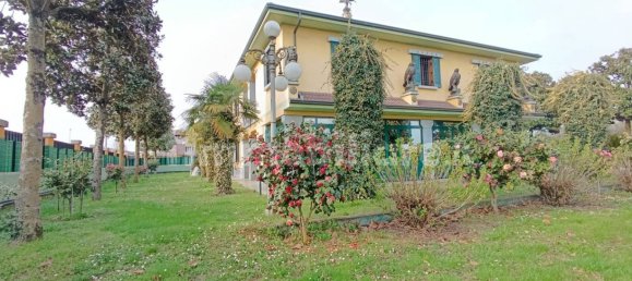 3 Schlafzimmer Villa in Tromello, Italy, Nr. 11226 14