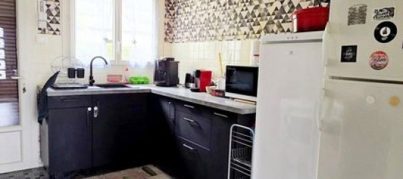 2 bedrooms House in Vatan, France No. 327667 5